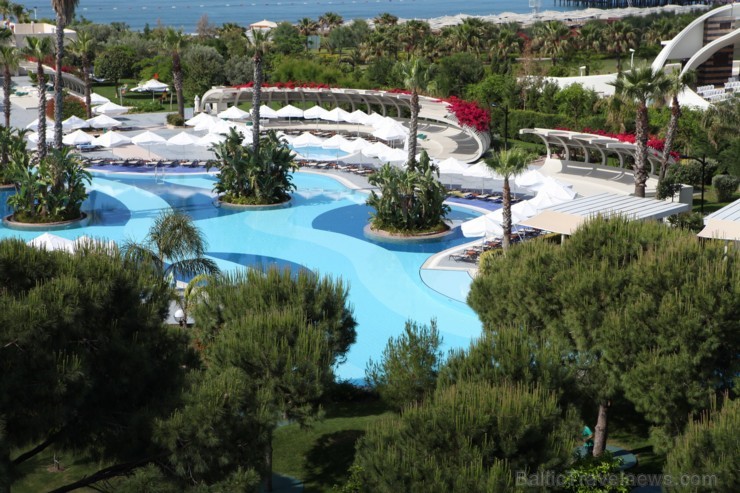 SUSESI LUXURY RESORT 5* UAI (BELEKA) – „Royal” tirkīzzilais visapkārt... Foto sponsors: www.goadventure.lv SUSESI LUXURY RESORT 5* UAI (BELEKA) – „Royal” tirkīzzilais visapkārt... Foto sponsors: www.goadventure.lv 96792