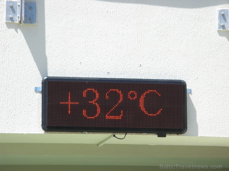 Egejas jūras tuvums un kalnainais apvidus klimatu Bodrumā padara daudz patīkamāku, karstums ceļotājiem nav pārāk apgrūtinošs. Foto sponsors:  - www.no 98091