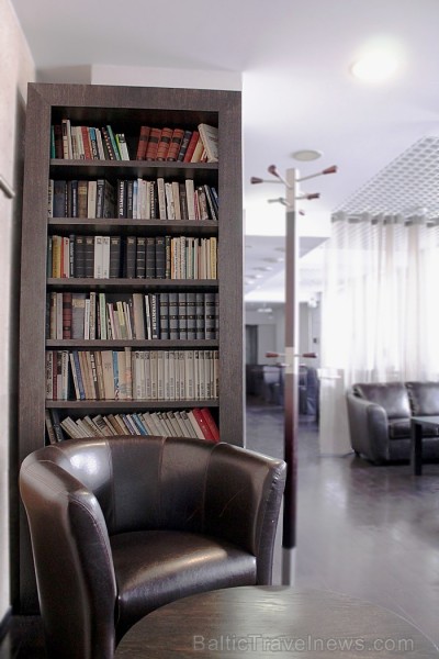 Četru zvaigžņu viesnīca Kreutzwald Hotel Tallinn ir samērīgas cenas klases viesnīca, kas piemērota gan tūrisma, gan biznesa klases ceļotājiem. www.kre Četru zvaigžņu viesnīca Kreutzwald Hotel Tallinn ir samērīgas cenas klases viesnīca, kas piemērota gan tūrisma, gan biznesa klases ceļotājiem. www.kre 100786