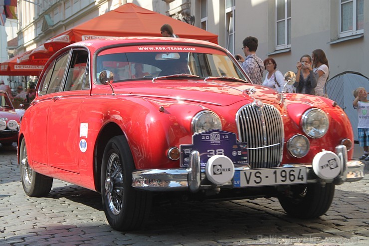 17.08.2013 Rīgas svētku ietvaros norisinājās gada lielākais seno spēkratu salidojums «Rīga Retro 2013». Foto sponsors: www.grandpalaceriga.com 17.08.2013 Rīgas svētku ietvaros norisinājās gada lielākais seno spēkratu salidojums «Rīga Retro 2013». Foto sponsors: www.grandpalaceriga.com 103465