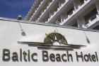 Viesnīcas Baltic Beach Hotel trijos korpusos atrodas 165 dažādu kategoriju viesu numuri ar skatu uz jūru vai parku 1