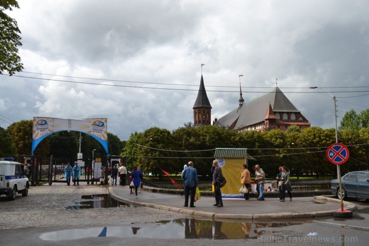 Ar dažādu pieredzi no Kaļiņingradas atgriezušies Liepājas pārstāvji, kas piedalījās 2. Starptautiskajā kultūras festivālā Teritorija mira no 13. līdz Ar dažādu pieredzi no Kaļiņingradas atgriezušies Liepājas pārstāvji, kas piedalījās 2. Starptautiskajā kultūras festivālā Teritorija mira no 13. līdz 103627