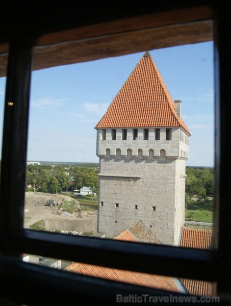 Kuresāres bīskapa cietoksnis, iespējams, ir vislabāk saglabājies viduslaiku cietoksnis Baltijas valstīs. Kuresāres bīskapa cietoksnis, iespējams, ir vislabāk saglabājies viduslaiku cietoksnis Baltijas valstīs. 103814