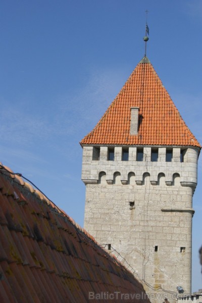Kuresāres bīskapa cietoksnis, iespējams, ir vislabāk saglabājies viduslaiku cietoksnis Baltijas valstīs. Kuresāres bīskapa cietoksnis, iespējams, ir vislabāk saglabājies viduslaiku cietoksnis Baltijas valstīs. 103818