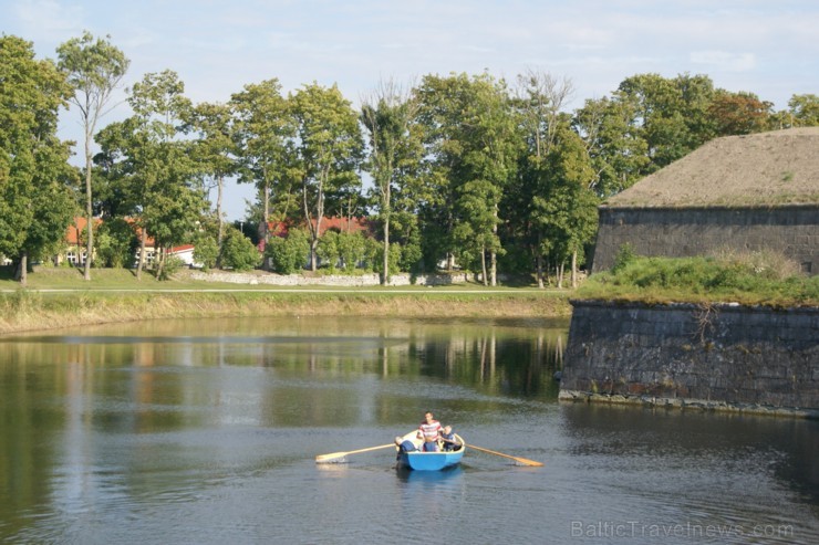 Kuresāres bīskapa cietoksnis, iespējams, ir vislabāk saglabājies viduslaiku cietoksnis Baltijas valstīs. Kuresāres bīskapa cietoksnis, iespējams, ir vislabāk saglabājies viduslaiku cietoksnis Baltijas valstīs. 103823