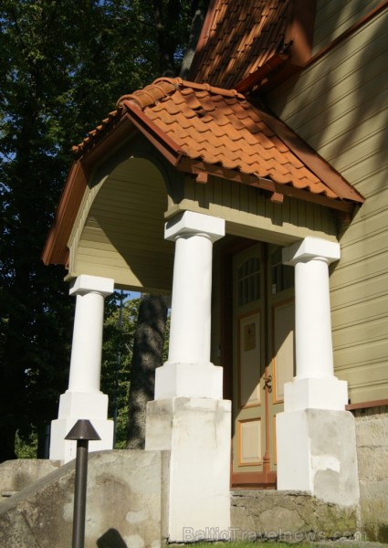 Kuresāres bīskapa cietoksnis, iespējams, ir vislabāk saglabājies viduslaiku cietoksnis Baltijas valstīs. Kuresāres bīskapa cietoksnis, iespējams, ir vislabāk saglabājies viduslaiku cietoksnis Baltijas valstīs. 103824