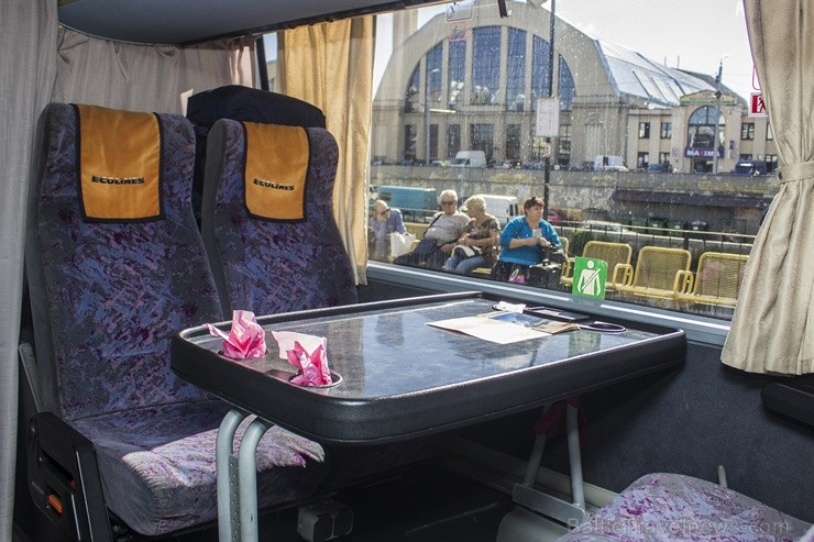 Ar Ecolines autobusiem ik dienas pasažieriem iespējams komfortabli ceļot starp 18 valstīm un gandrīz 200 pilsētām - www.ecolines.lv Ar Ecolines autobusiem ik dienas pasažieriem iespējams komfortabli ceļot starp 18 valstīm un gandrīz 200 pilsētām - www.ecolines.lv 104111