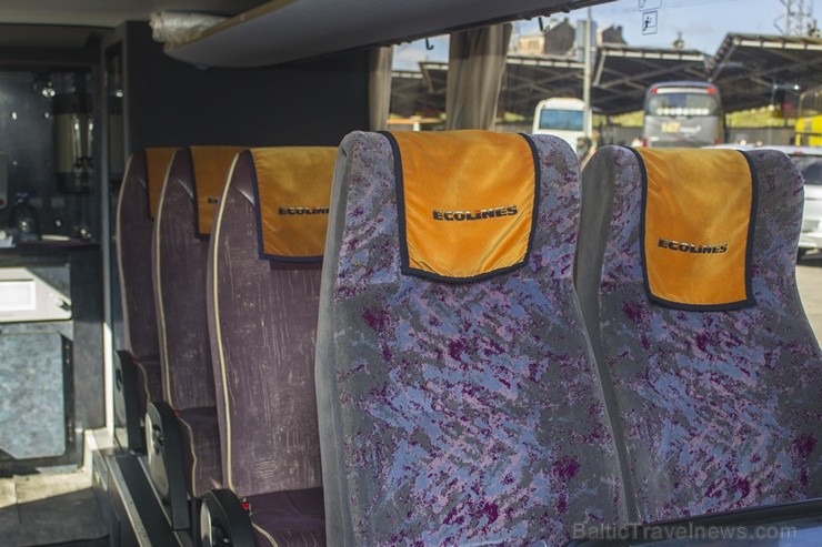 Ar Ecolines autobusiem ik dienas pasažieriem iespējams komfortabli ceļot starp 18 valstīm un gandrīz 200 pilsētām - www.ecolines.lv Ar Ecolines autobusiem ik dienas pasažieriem iespējams komfortabli ceļot starp 18 valstīm un gandrīz 200 pilsētām - www.ecolines.lv 104112