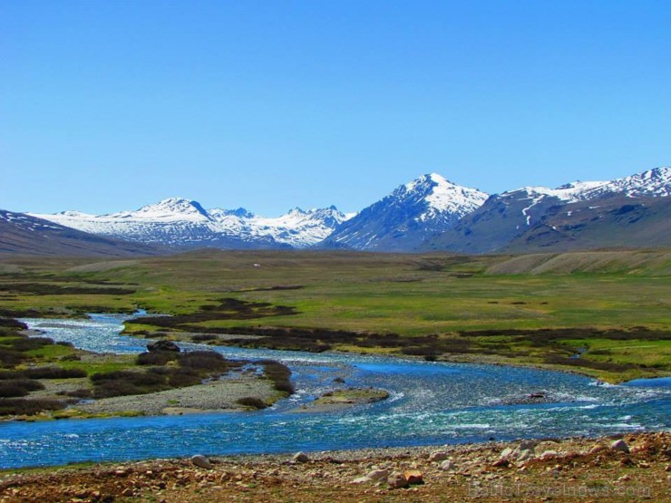 Otrā diena atnesa, ko jaunu. 50 kilometrus uz dienvidiem no Skardu atrodas planētas augstākais zālienu plato - Deosai Plains Otrā diena atnesa, ko jaunu. 50 kilometrus uz dienvidiem no Skardu atrodas planētas augstākais zālienu plato - Deosai Plains 106206
