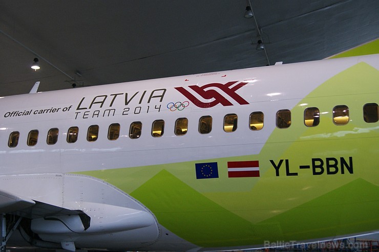 Latvijas nacionālā aviokompānija airBaltic 24.10.2013 svinīgi atklājusi savu īpašā dizaina Boeing 737 lidmašīnu, lai atzīmētu sadarbības uzsākšanu ar Latvijas nacionālā aviokompānija airBaltic 24.10.2013 svinīgi atklājusi savu īpašā dizaina Boeing 737 lidmašīnu, lai atzīmētu sadarbības uzsākšanu ar 108264