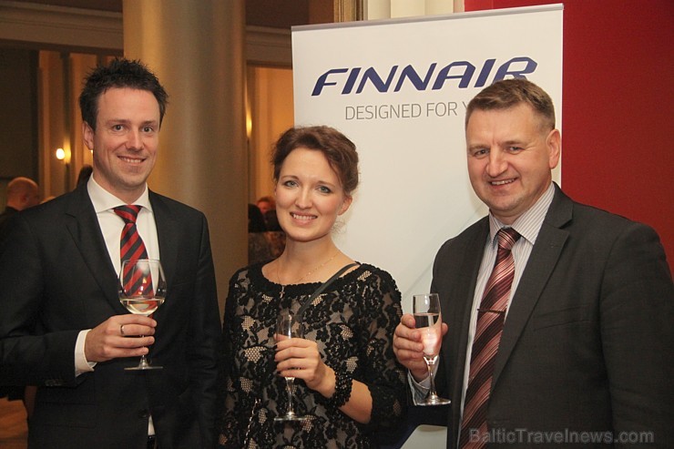 Somijas lidsabiedrības «Finnair» tirdzniecības vadītājs Baltijas valstīs Arunas Skuja, Latvijas pārstāve Jeļena Barisone un BalticTravelnews.com direk Somijas lidsabiedrības «Finnair» tirdzniecības vadītājs Baltijas valstīs Arunas Skuja, Latvijas pārstāve Jeļena Barisone un BalticTravelnews.com direk 108336