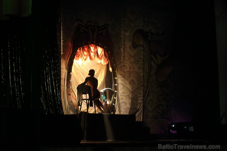 2013. gada decembrī populārā koncertiestudējuma Cabaret izrādes notiks koncertzālē Palladium. Foto: www.fotoatelje.lv 2013. gada decembrī populārā koncertiestudējuma Cabaret izrādes notiks koncertzālē Palladium. Foto: www.fotoatelje.lv 110762