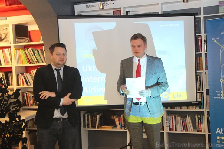Ukrainas lidsabiedrības «Ukraine International Airlines» pārstāvji Nikodems Ščiglovskis (Nikodem Szczyglowski) un Mārcis Kalniņš 29.01.2014 iepazīstin Ukrainas lidsabiedrības «Ukraine International Airlines» pārstāvji Nikodems Ščiglovskis (Nikodem Szczyglowski) un Mārcis Kalniņš 29.01.2014 iepazīstin 113610