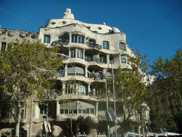 Barselona. Casa Mila jeb 