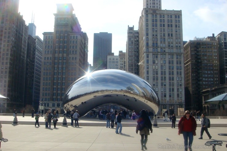 Mileniuma parkā atrodas slavenā skulptūra The Bean jeb pupa 115921