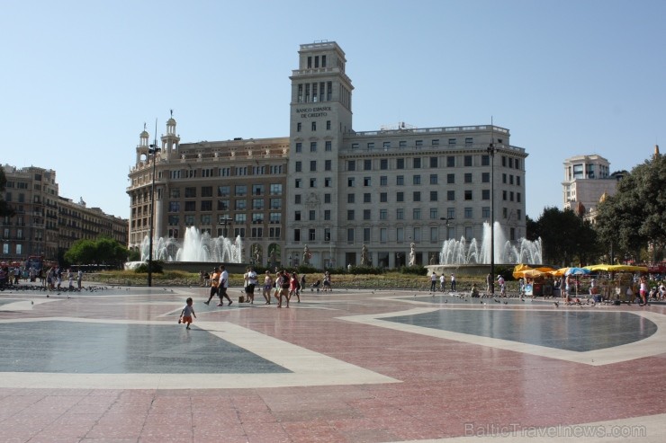 Plaça de Catalunya ir pilsētas centrālais skvērs 116968