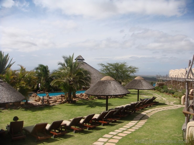 Garden Route Game Lodge - ģimenei piederošs, privāts rezervāts, kur mīt daudz dažādi putni un dzīvnieki. Tāpat kā visās viesnīcās, mūs sagaidīja ar dz Garden Route Game Lodge - ģimenei piederošs, privāts rezervāts, kur mīt daudz dažādi putni un dzīvnieki. Tāpat kā visās viesnīcās, mūs sagaidīja ar dz 117276