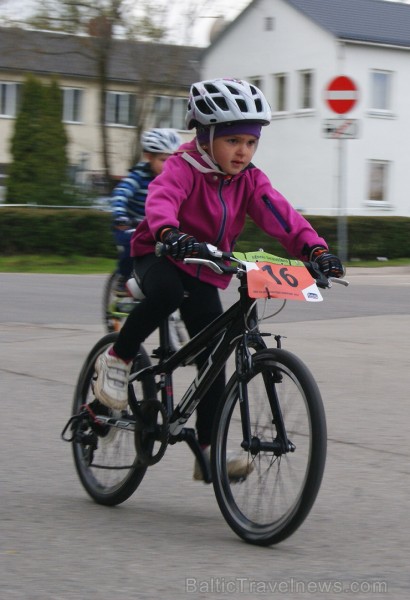 11. maijā Smiltenē norisinājās SEB MTB maratona 2. posms, kurā tika pārstāvēti arī paši mazākie dalībnieki 11. maijā Smiltenē norisinājās SEB MTB maratona 2. posms, kurā tika pārstāvēti arī paši mazākie dalībnieki 121062