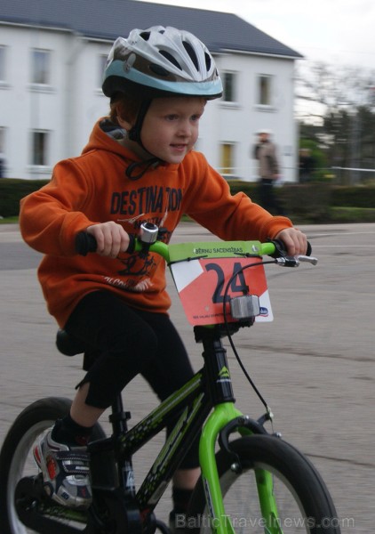 11. maijā Smiltenē norisinājās SEB MTB maratona 2. posms, kurā tika pārstāvēti arī paši mazākie dalībnieki 11. maijā Smiltenē norisinājās SEB MTB maratona 2. posms, kurā tika pārstāvēti arī paši mazākie dalībnieki 121066
