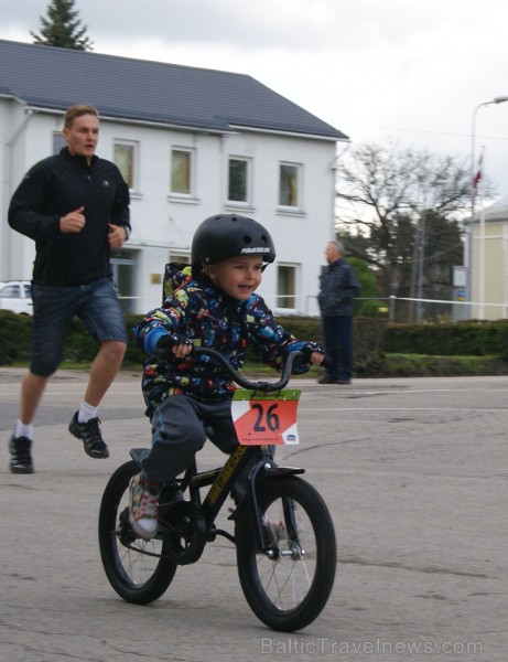 11. maijā Smiltenē norisinājās SEB MTB maratona 2. posms, kurā tika pārstāvēti arī paši mazākie dalībnieki 11. maijā Smiltenē norisinājās SEB MTB maratona 2. posms, kurā tika pārstāvēti arī paši mazākie dalībnieki 121068