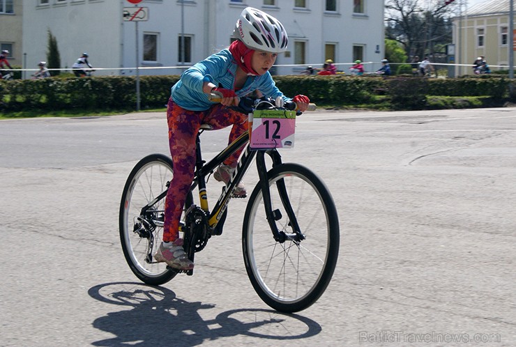 11. maijā Smiltenē norisinājās SEB MTB maratona 2. posms, kurā tika pārstāvēti arī paši mazākie dalībnieki 11. maijā Smiltenē norisinājās SEB MTB maratona 2. posms, kurā tika pārstāvēti arī paši mazākie dalībnieki 121077