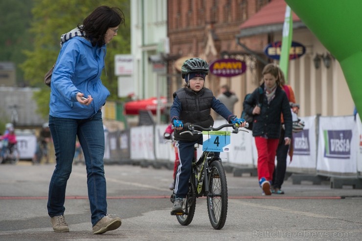 11. maijā Smiltenē norisinājās SEB MTB maratona 2. posms. Nākamais posms paredzēts 15. junijā Vietalvā. Piesakies www.velo.lv 11. maijā Smiltenē norisinājās SEB MTB maratona 2. posms. Nākamais posms paredzēts 15. junijā Vietalvā. Piesakies www.velo.lv 121137