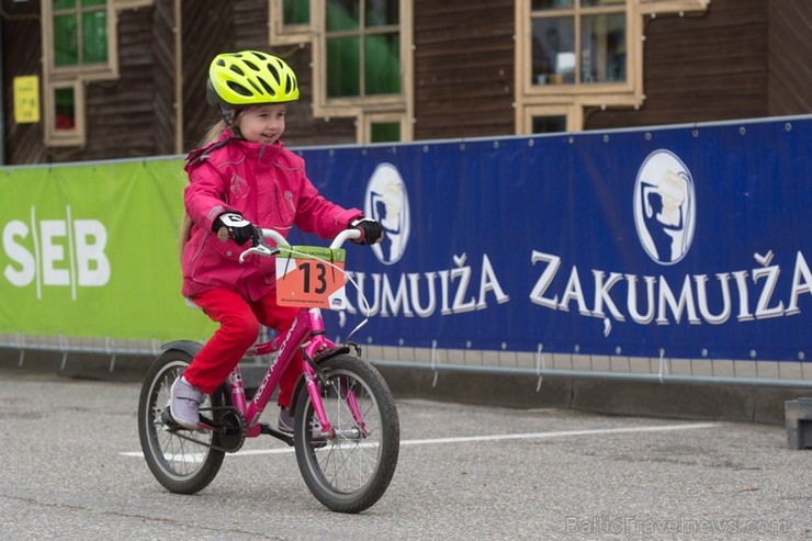 11. maijā Smiltenē norisinājās SEB MTB maratona 2. posms. Nākamais posms paredzēts 15. junijā Vietalvā. Piesakies www.velo.lv 11. maijā Smiltenē norisinājās SEB MTB maratona 2. posms. Nākamais posms paredzēts 15. junijā Vietalvā. Piesakies www.velo.lv 121138