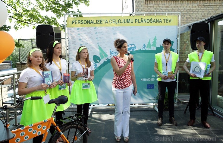 Šovasar Rīgā tiks uzsākts Baltijā vēl nebijis projekts – Personalizētā ceļojuma plānošana, uzrunājot Teikas un Juglas iedzīvotājus mainīt savus ikdien Šovasar Rīgā tiks uzsākts Baltijā vēl nebijis projekts – Personalizētā ceļojuma plānošana, uzrunājot Teikas un Juglas iedzīvotājus mainīt savus ikdien 122812