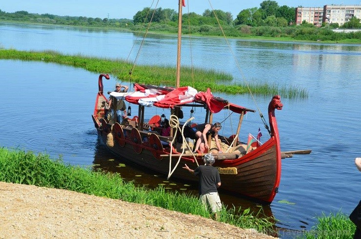 01.05-01.06 Daugavas ekspedīcija rit pa Daugavu no tās iztekas Krievijā, līdz pat Baltijas jūrai, šķērsojot trīs valstis – Krieviju, Baltkrieviju un L 01.05-01.06 Daugavas ekspedīcija rit pa Daugavu no tās iztekas Krievijā, līdz pat Baltijas jūrai, šķērsojot trīs valstis – Krieviju, Baltkrieviju un L 123102