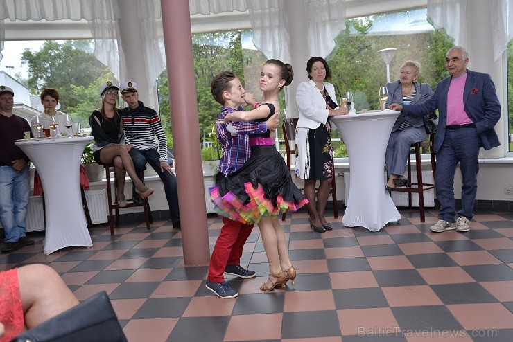 29. maija vakarā viesnīcas KOLONNA Hotel Rēzekne restorānā ROZALIJA notika vasaras terases atklāšanas svinības - www.hotelkolonna.com 29. maija vakarā viesnīcas KOLONNA Hotel Rēzekne restorānā ROZALIJA notika vasaras terases atklāšanas svinības - www.hotelkolonna.com 124004