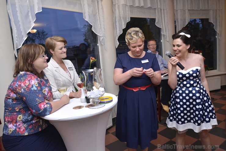 29. maija vakarā viesnīcas KOLONNA Hotel Rēzekne restorānā ROZALIJA notika vasaras terases atklāšanas svinības - www.hotelkolonna.com 29. maija vakarā viesnīcas KOLONNA Hotel Rēzekne restorānā ROZALIJA notika vasaras terases atklāšanas svinības - www.hotelkolonna.com 124031