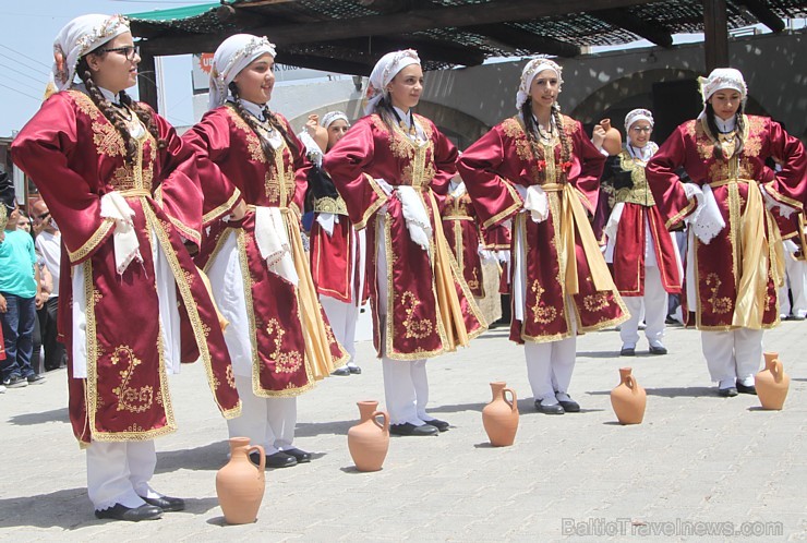 Travelnews.lv redakcija viesojās ar tūroperatora GoAdventure atbalstu Ziemeļkiprā un iepazinās ar vietējo iedzīvotāju tradīcijām Travelnews.lv redakcija viesojās ar tūroperatora GoAdventure atbalstu Ziemeļkiprā un iepazinās ar vietējo iedzīvotāju tradīcijām 123492