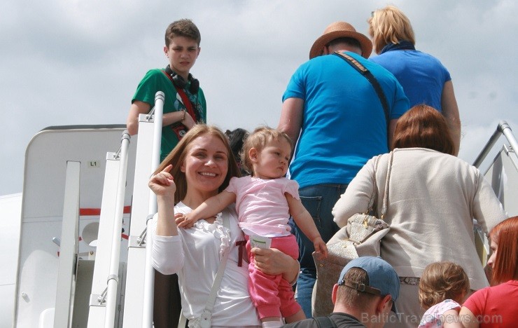 4. jūnijā grieķu tūroperators Mouzenidis Travel uzsāka lidojumus uz Korfu salu. Lidojumus nodrošina operatora personīgā aviokompānija Ellinair - www.m 4. jūnijā grieķu tūroperators Mouzenidis Travel uzsāka lidojumus uz Korfu salu. Lidojumus nodrošina operatora personīgā aviokompānija Ellinair - www.m 124455