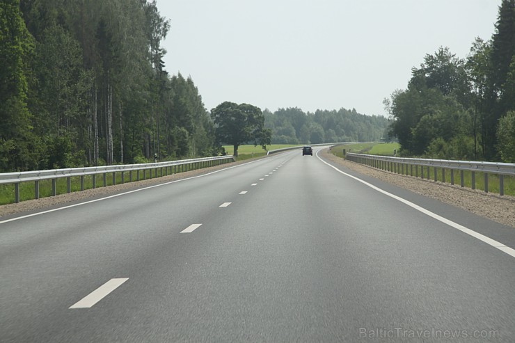 Kopumā ar Škoda Superb tika veikti gandrīz 600 km maršrutā Rīga - Aglona - Dagda - Skaista - Astašova - Preiļi - Koknese - Rīga Kopumā ar Škoda Superb tika veikti gandrīz 600 km maršrutā Rīga - Aglona - Dagda - Skaista - Astašova - Preiļi - Koknese - Rīga 124516