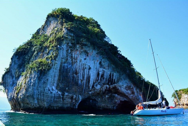 Klinšu arkas Los Arcos salās 124805