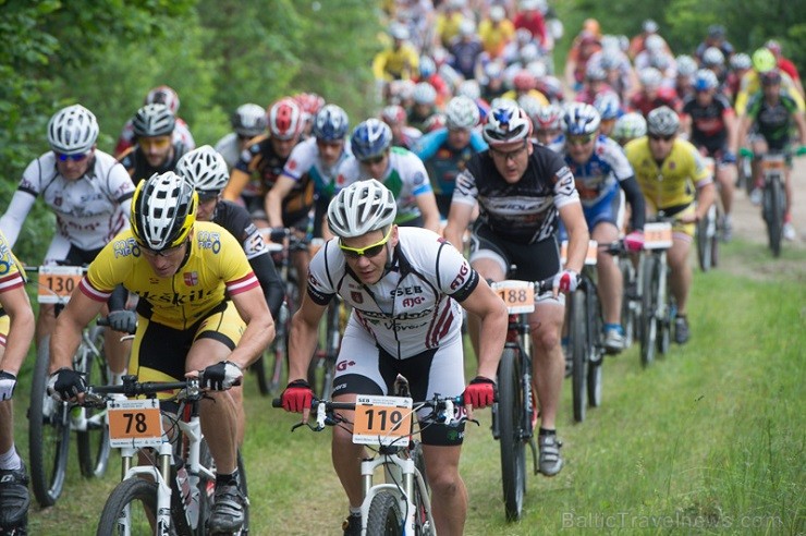 15. jūnijā gleznainajā Vietalvas apkārtnē norisinājās SEB MTB maratona 3. posms. Vairāk www.velo.lv 15. jūnijā gleznainajā Vietalvas apkārtnē norisinājās SEB MTB maratona 3. posms. Vairāk www.velo.lv 125136
