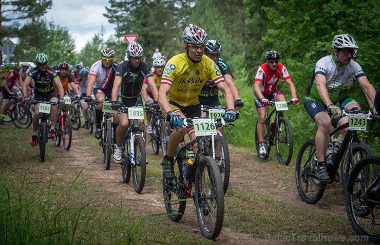 15. jūnijā gleznainajā Vietalvas apkārtnē norisinājās SEB MTB maratona 3. posms. Vairāk www.velo.lv 15. jūnijā gleznainajā Vietalvas apkārtnē norisinājās SEB MTB maratona 3. posms. Vairāk www.velo.lv 125153