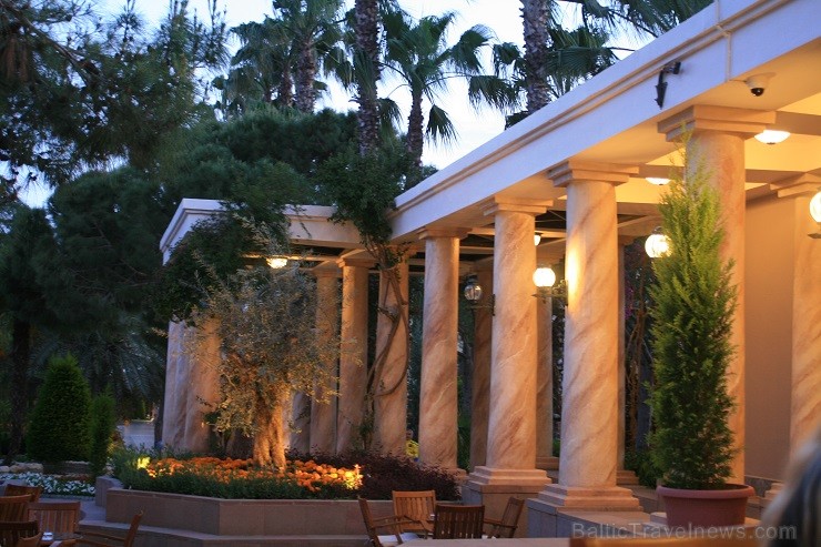 Turcijas 5* viesnīca Club Asteria Belek atrodas jūras krastā un 10 kilometru attālumā no Belekas - www.asteriahotels.com Turcijas 5* viesnīca Club Asteria Belek atrodas jūras krastā un 10 kilometru attālumā no Belekas - www.asteriahotels.com 125594