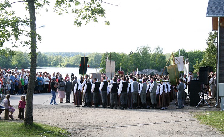 28. jūnijā Salas novada Sēlpils pagasta Zvejnieklīcī norisinājās visu Sēlijas novadu (Jaunjelgavas, Viesītes, Salas, Jēkabpils, Neretas, Aknīstes, Ilū 28. jūnijā Salas novada Sēlpils pagasta Zvejnieklīcī norisinājās visu Sēlijas novadu (Jaunjelgavas, Viesītes, Salas, Jēkabpils, Neretas, Aknīstes, Ilū 126450