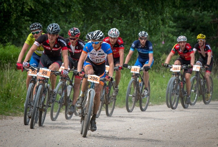 Svētdien skaistajā Siguldā norisinājās Latvijas lielākā kalnu riteņbraukšanas seriāla – SEB MTB maratona – ceturtais posms, kas iekļauts arī prestižaj Svētdien skaistajā Siguldā norisinājās Latvijas lielākā kalnu riteņbraukšanas seriāla – SEB MTB maratona – ceturtais posms, kas iekļauts arī prestižaj 127375