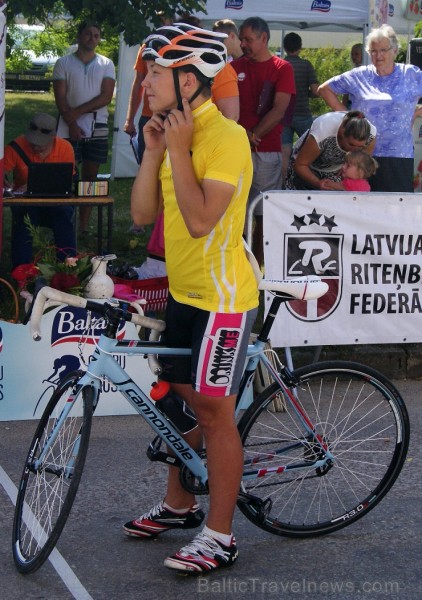 26.07.2014 Emīlijas Sonkas, kas pirms 50 gadiem izcīnīja pasaules čempiones riteņbraukšanā titulu, dzimtajā Alsungā tika aizvadīts kārtējais «Baltais  129307