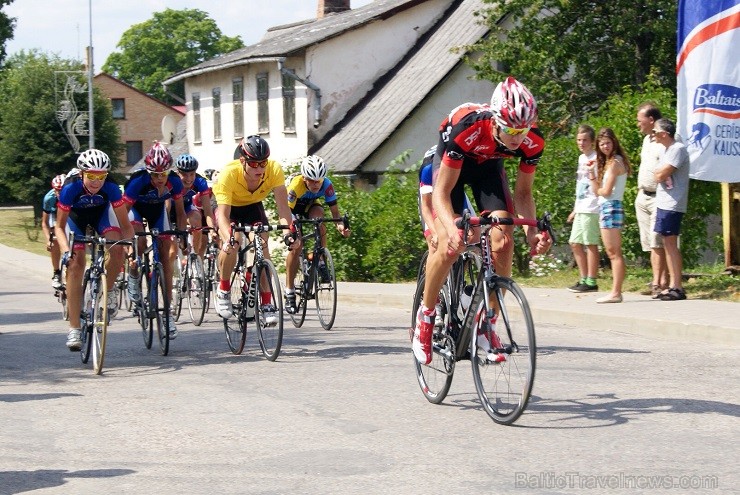 26.07.2014 Emīlijas Sonkas, kas pirms 50 gadiem izcīnīja pasaules čempiones riteņbraukšanā titulu, dzimtajā Alsungā tika aizvadīts kārtējais «Baltais 26.07.2014 Emīlijas Sonkas, kas pirms 50 gadiem izcīnīja pasaules čempiones riteņbraukšanā titulu, dzimtajā Alsungā tika aizvadīts kārtējais «Baltais 129333