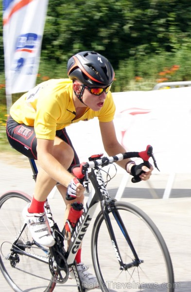 26.07.2014 Emīlijas Sonkas, kas pirms 50 gadiem izcīnīja pasaules čempiones riteņbraukšanā titulu, dzimtajā Alsungā tika aizvadīts kārtējais «Baltais 26.07.2014 Emīlijas Sonkas, kas pirms 50 gadiem izcīnīja pasaules čempiones riteņbraukšanā titulu, dzimtajā Alsungā tika aizvadīts kārtējais «Baltais 129338