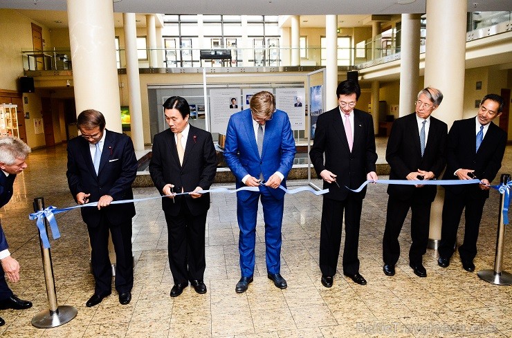 02.09.2014 Rīgas un Kobes mēri, atzīmējot abu pilsētu sadarbības 40. gadadienu, Rātsnamā atklāja izstādi 02.09.2014 Rīgas un Kobes mēri, atzīmējot abu pilsētu sadarbības 40. gadadienu, Rātsnamā atklāja izstādi 132723