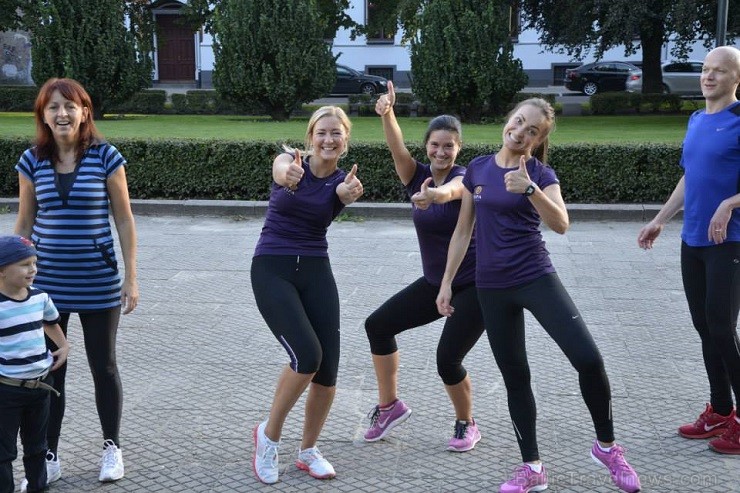 03.09.2014 Esplanādē noticis Radisson BLU un ESPA Rīga tematiskais skriešanas treniņš, kas organizēts pasākuma NIKE Riga Run ietvaros 03.09.2014 Esplanādē noticis Radisson BLU un ESPA Rīga tematiskais skriešanas treniņš, kas organizēts pasākuma NIKE Riga Run ietvaros 133137