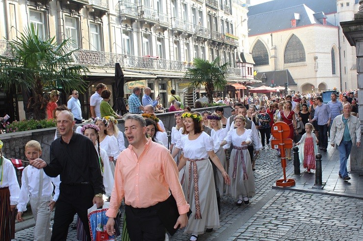 21.09.2014 Briselē festivāla Folklorissimo ietvaros tika atklātas 21.09.2014 Briselē festivāla Folklorissimo ietvaros tika atklātas