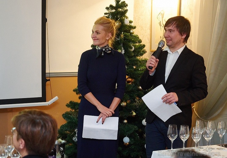 Gudro punktu uzkrāšana aizsākās 2012. gadā. Šīs programmas ietvaros klientiem punktus ir iespēja apmainīt pret dažādiem labumiem, - semināriem klātien Gudro punktu uzkrāšana aizsākās 2012. gadā. Šīs programmas ietvaros klientiem punktus ir iespēja apmainīt pret dažādiem labumiem, - semināriem klātien 138773