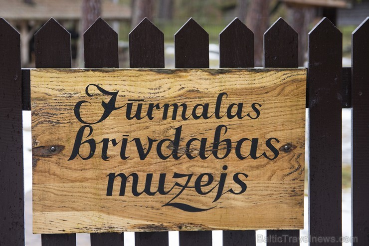 Muzejā izveidota 19.gadsimta piekrastes zvejnieka sēta ar tai raksturīgām ēkām – dzīvojamo māju, ratnīcu ar klēti, tīklu šķūni, zivju kūpinātavu, pirt Muzejā izveidota 19.gadsimta piekrastes zvejnieka sēta ar tai raksturīgām ēkām – dzīvojamo māju, ratnīcu ar klēti, tīklu šķūni, zivju kūpinātavu, pirt 141226