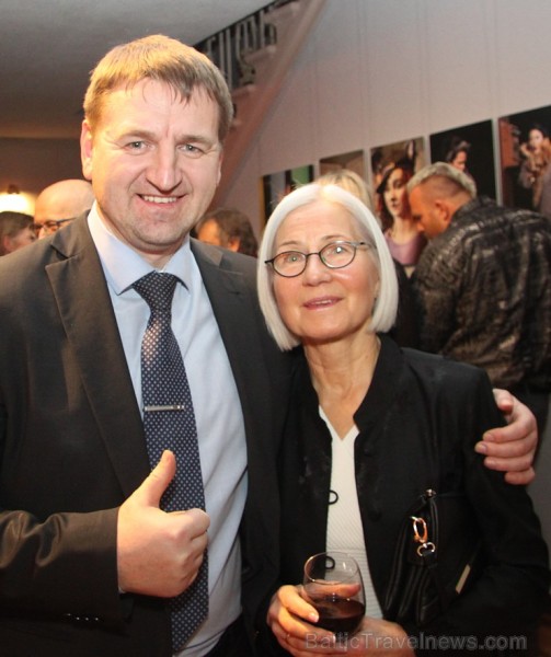 Tūrisma firmas «Jēkaba Ceļojumi» patronese Mudīte Alksne un «BalticTravelnews.com» direktors Aivars Mackevičs Tūrisma firmas «Jēkaba Ceļojumi» patronese Mudīte Alksne un «BalticTravelnews.com» direktors Aivars Mackevičs 141560