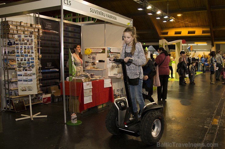 Vēl pēdējo dienu var iepazīties ar Latvijas tūrisma objektiem un lauku labumiem izstādē «Balttour 2015» Vēl pēdējo dienu var iepazīties ar Latvijas tūrisma objektiem un lauku labumiem izstādē «Balttour 2015» 142542